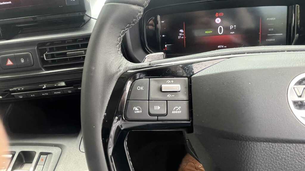 Vauxhall Combo-e Life 100Kw Ultimate XL 52Kwh Estate Grey #12