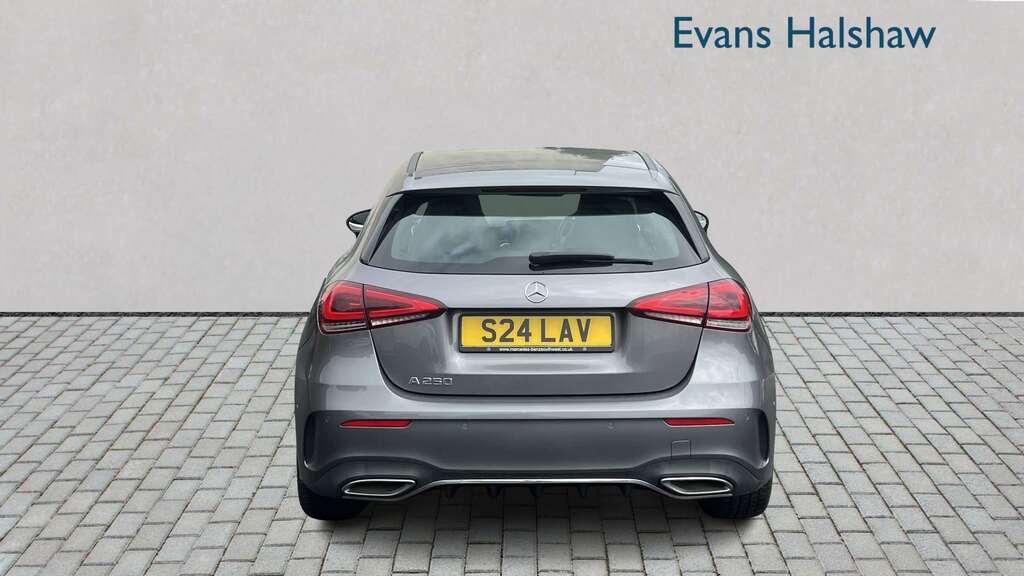 Mercedes-Benz A Class A250 Amg Line Premium Plus 2018 WO68CVP Grey #5