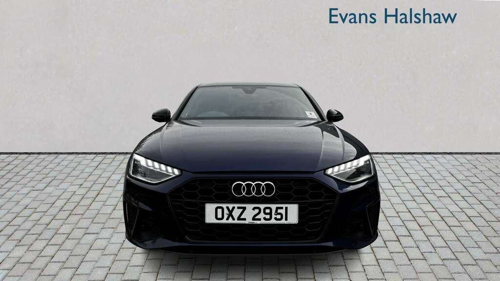 Audi A4 35 Tfsi Black Edition S Tronic 2020 Blue #2