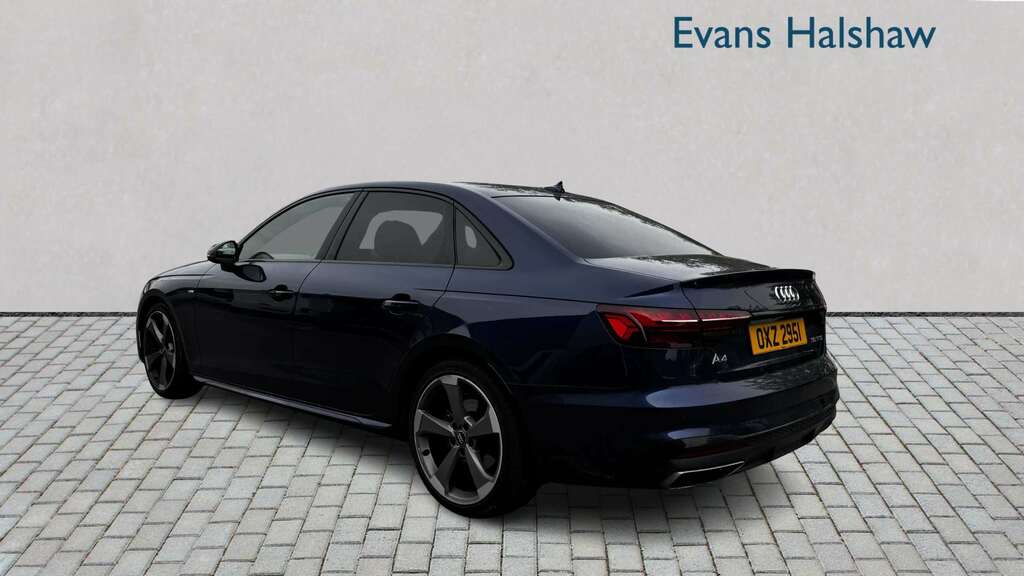 Audi A4 35 Tfsi Black Edition S Tronic 2020 Blue #4