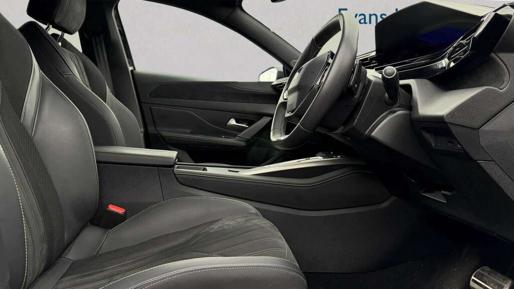 Peugeot 408 1.2 Puretech Gt Eat8 2024 Black #3
