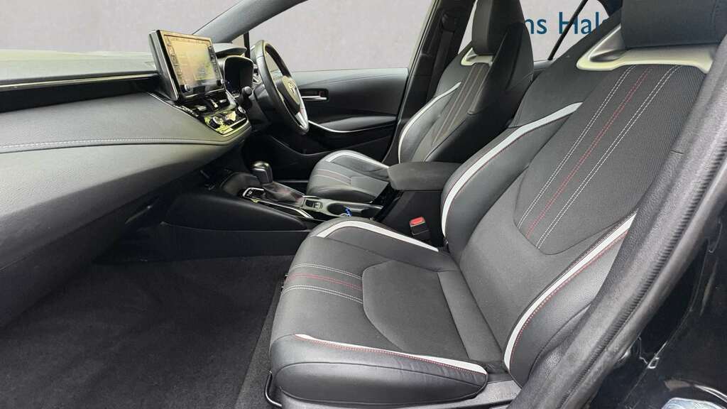 Toyota Corolla 1.8 Vvt-i Hybrid Gr Sport Cvt 2021 YG21EDT Black #6