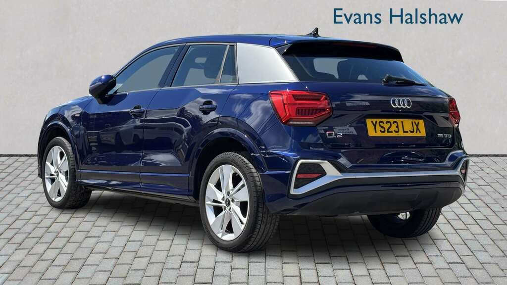 Audi Q2 35 Tfsi S Line 2023 Blue
