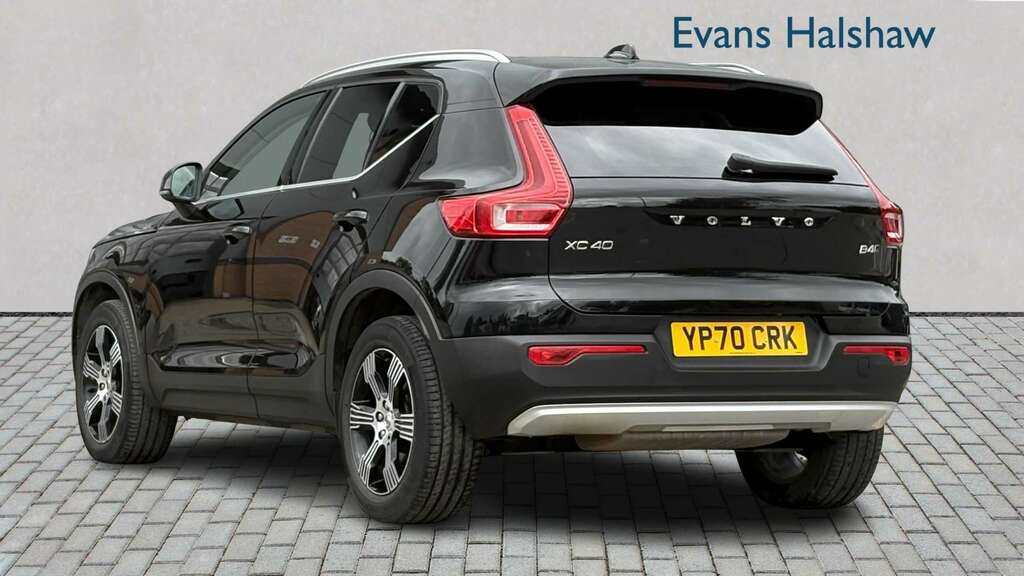 Volvo XC40 2.0 B4p Inscription Awd 2020 Black #2
