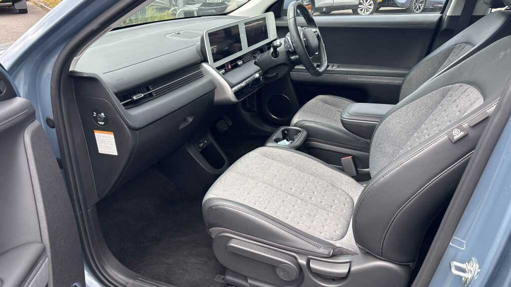 Hyundai Ioniq 5 Se Connect Grey #8