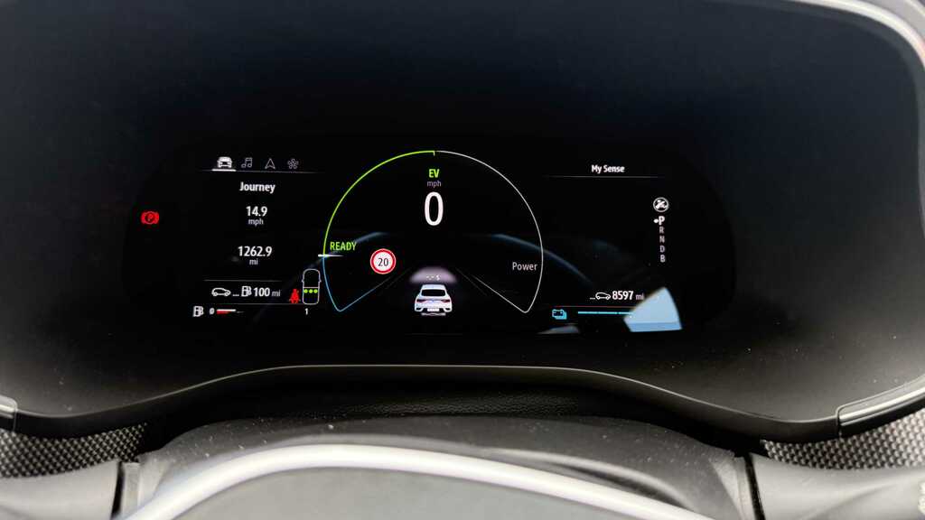 Renault Arkana 1.6 E-tech Full Hybrid 145 Techno 2023 SK23AOS White #5