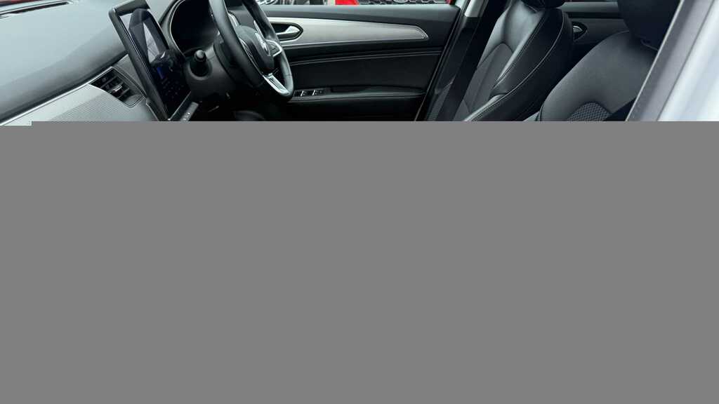 Renault Arkana 1.6 E-tech Full Hybrid 145 Techno 2023 SK23AOS White #2