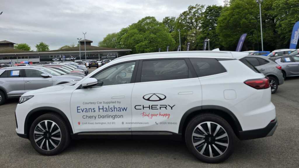 Chery Tiggo 8 1.5T Phev Aspire Dht 2026 White #6