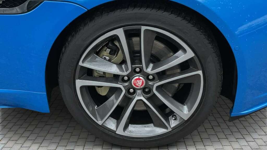 Jaguar F-Type 2.0 R-dynamic 2018 Blue #6
