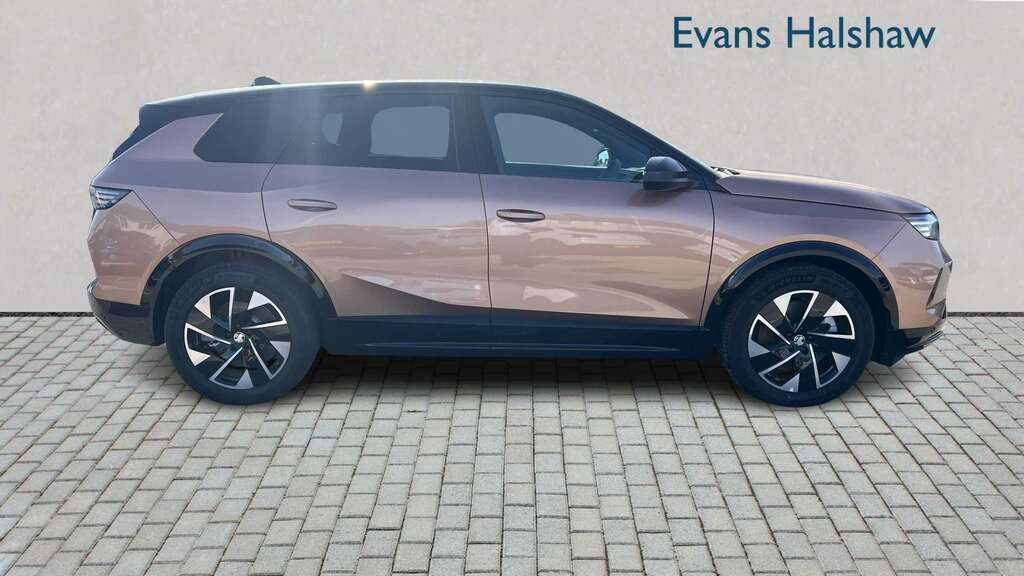 Vauxhall Grandland 157Kw Gs 73Kwh 2025 #3