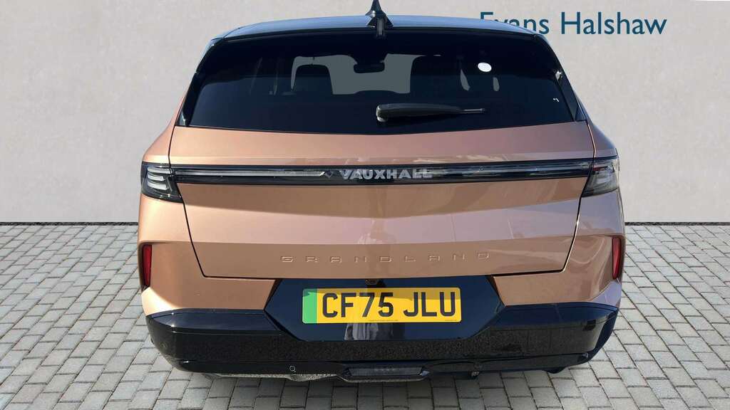 Vauxhall Grandland 157Kw Gs 73Kwh 2025 #4