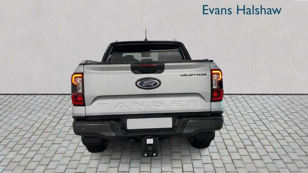 Ford Ranger Pick Up Dcab Wildtrak 2.3 Ecoboost Phev 281 Silver #4