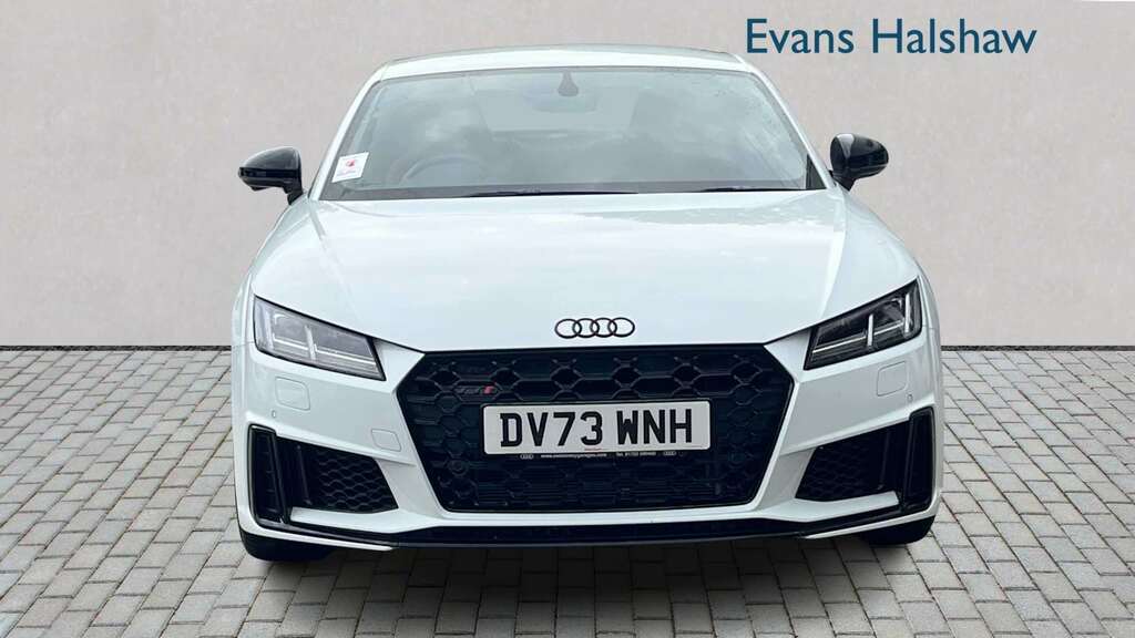 Audi TTS 50 Tfsi 320 Quattro Tts Black Ed S Tronic 2023 White #3