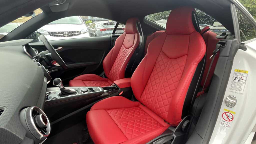 Audi TTS 50 Tfsi 320 Quattro Tts Black Ed S Tronic 2023 White #5