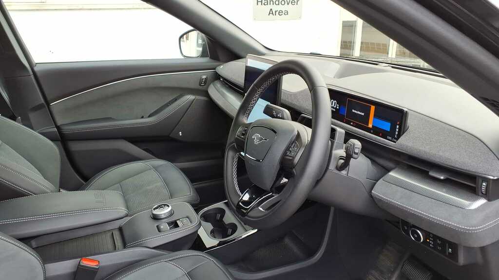 Ford Mustang Mach-E 358Kw Gt 91Kwh Awd Pan Roof 2025 Black #6