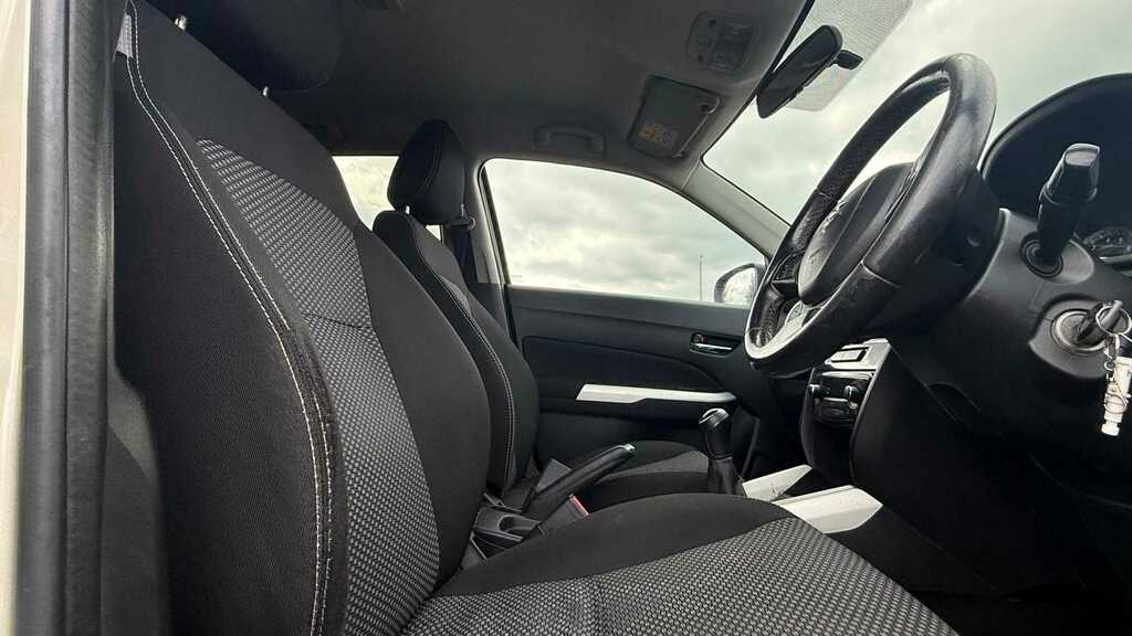 Suzuki Vitara 1.6 Sz-t 2018 White #4