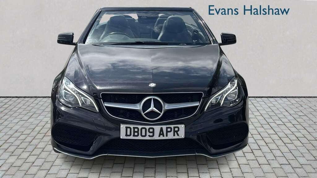 Mercedes-Benz E Class E220 Bluetec Amg Line 7G-tronic 2015 LM65EFU Black #4
