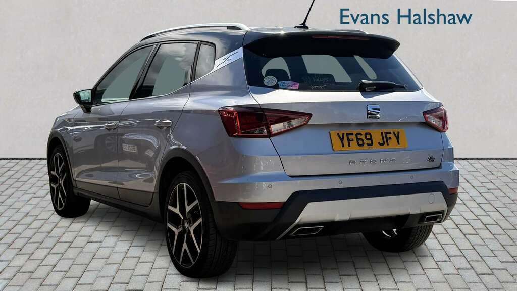 Seat Arona 1.0 Tsi 115 Fr Sport Ez 2019 Silver #2