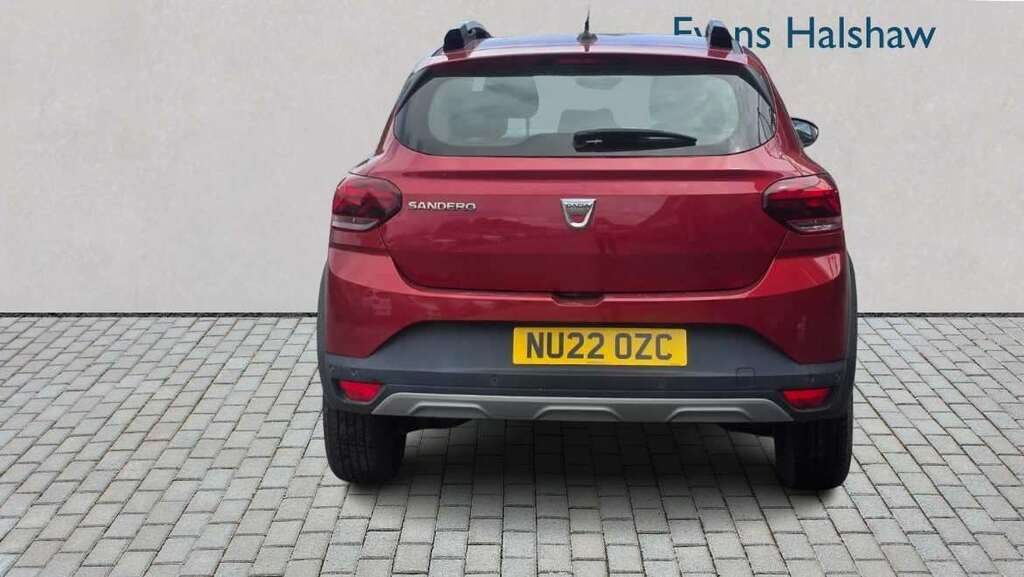 Dacia Sandero Stepway 1.0 Tce Prestige 2022 Red #3