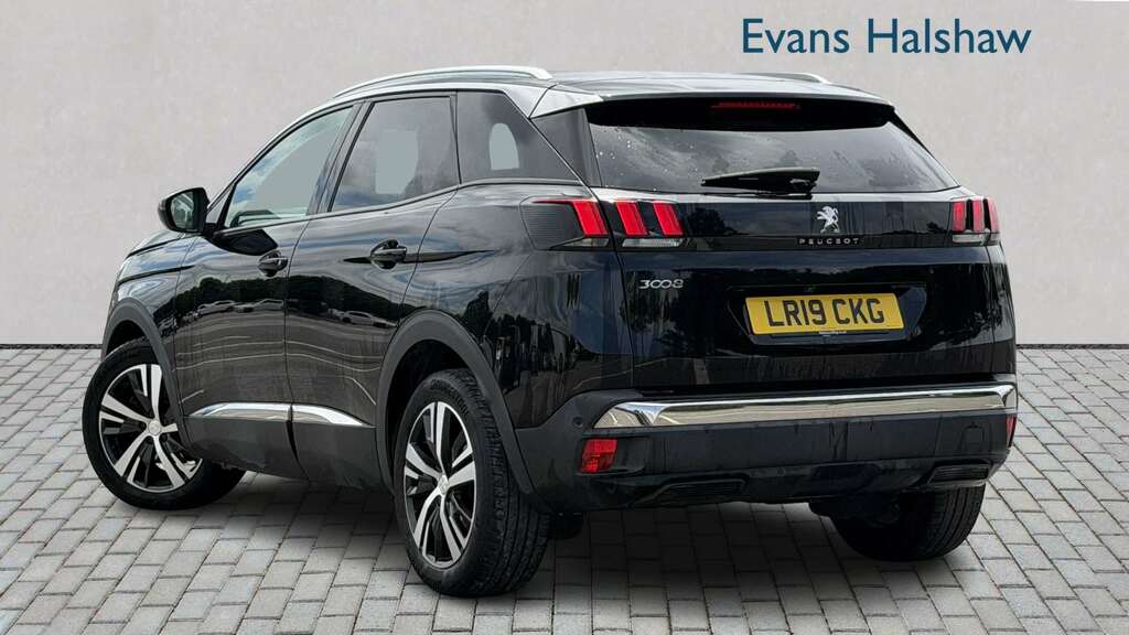 Peugeot 3008 1.5 Bluehdi Allure 2019 Black #2