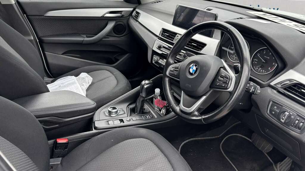 BMW X1 Sdrive 18D Se Step 2017 White #6