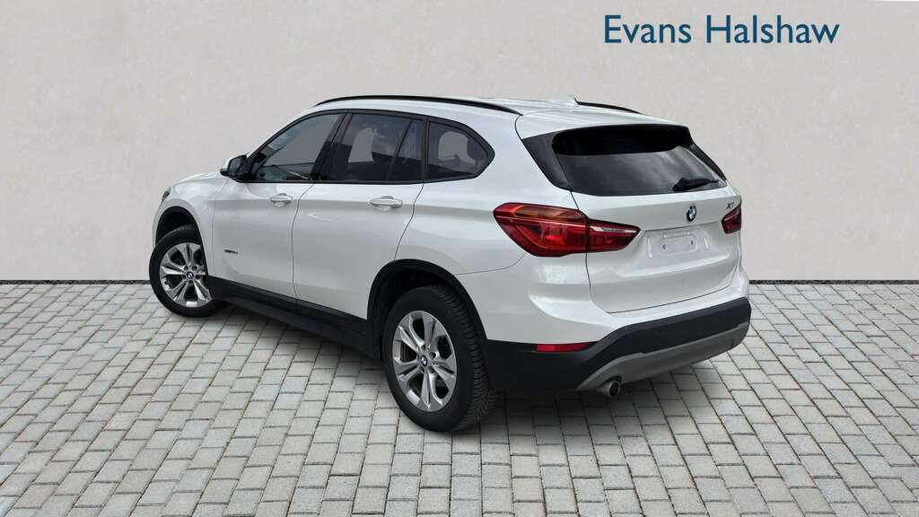 BMW X1 Sdrive 18D Se Step 2017 White #2