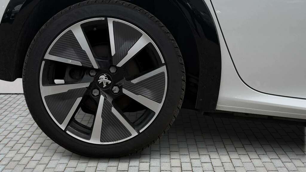 Peugeot e-208 100Kw Gt 50Kwh 2022 White #5