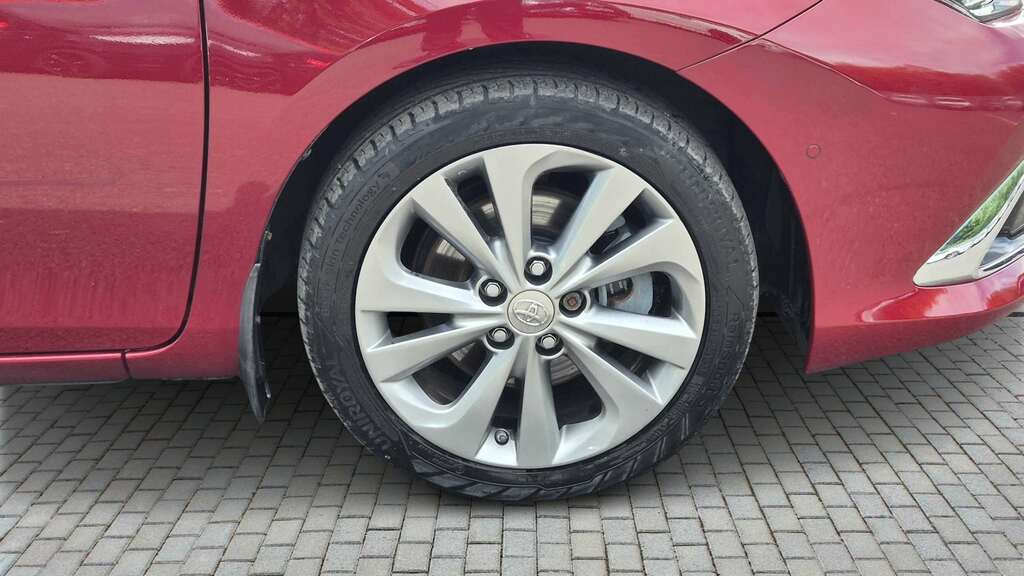 Toyota Auris 1.8 Hybrid Excel Tss Cvt 2017 Red #6
