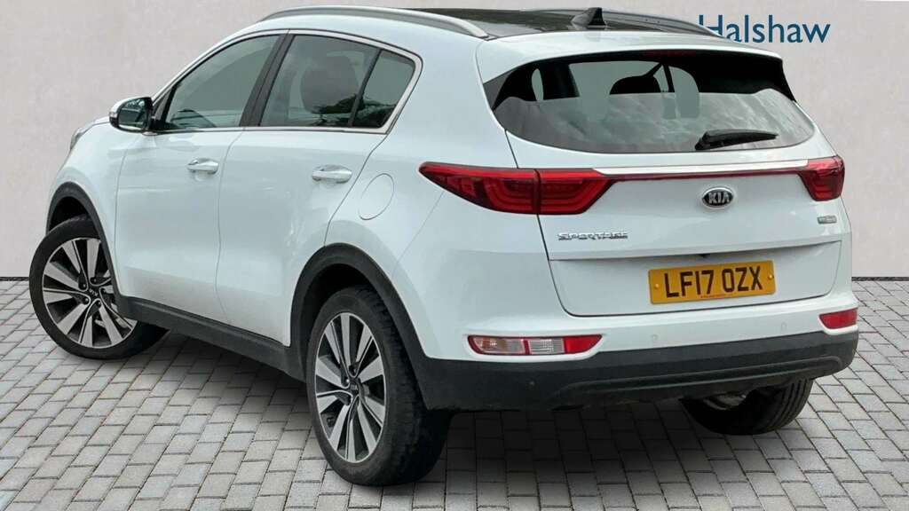 Kia Sportage 1.7 Crdi Isg 2 White #2