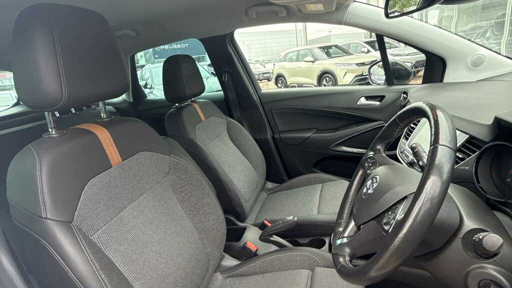 Vauxhall Crossland 1.2 Turbo 130 Elite Nav 2021 White #2