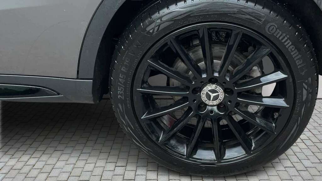 Mercedes-Benz GLA Class 220D 4Matic Amg Line Premium 2018 Grey #6