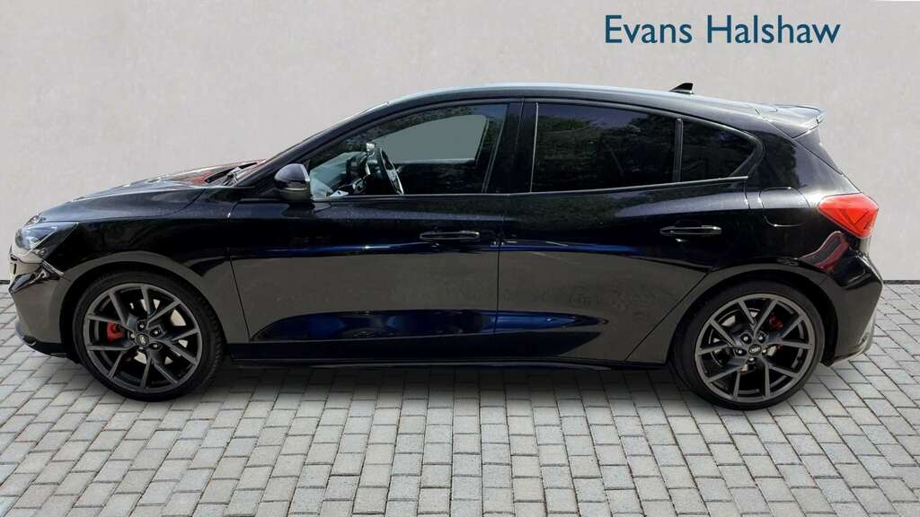Ford Focus 2.0 Ecoblue 190 St 2020 MD69KWN Black #6