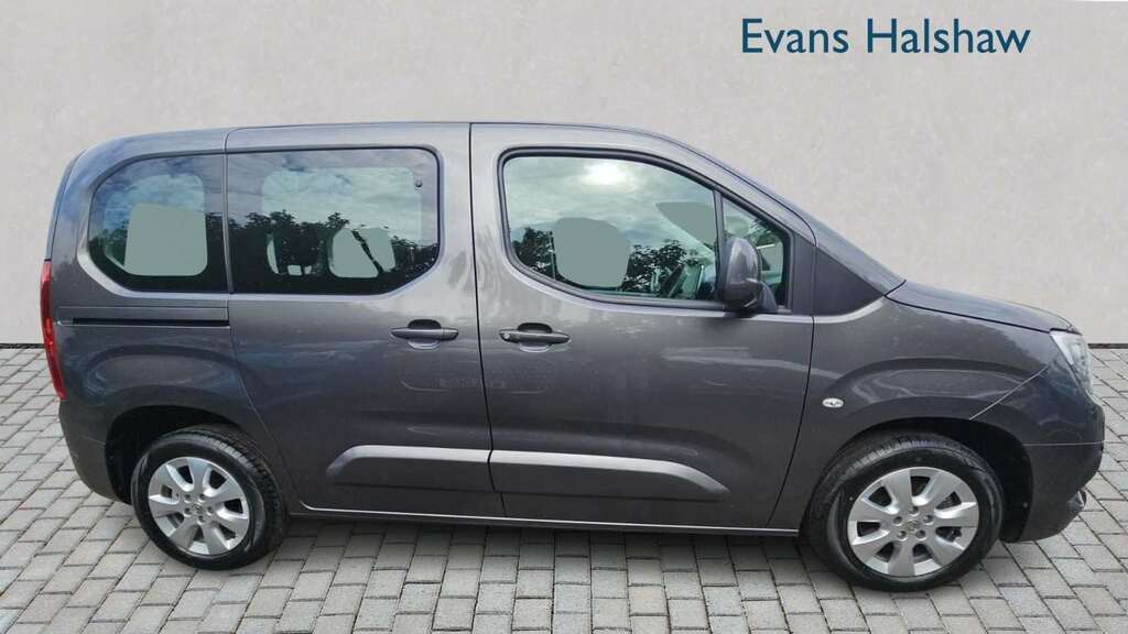 Vauxhall Combo Life 1.5 Turbo D 130 Energy 2019 Grey #3