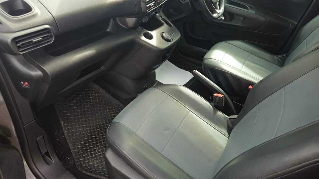 Vauxhall Combo Life 1.2 Turbo Energy Grey #9