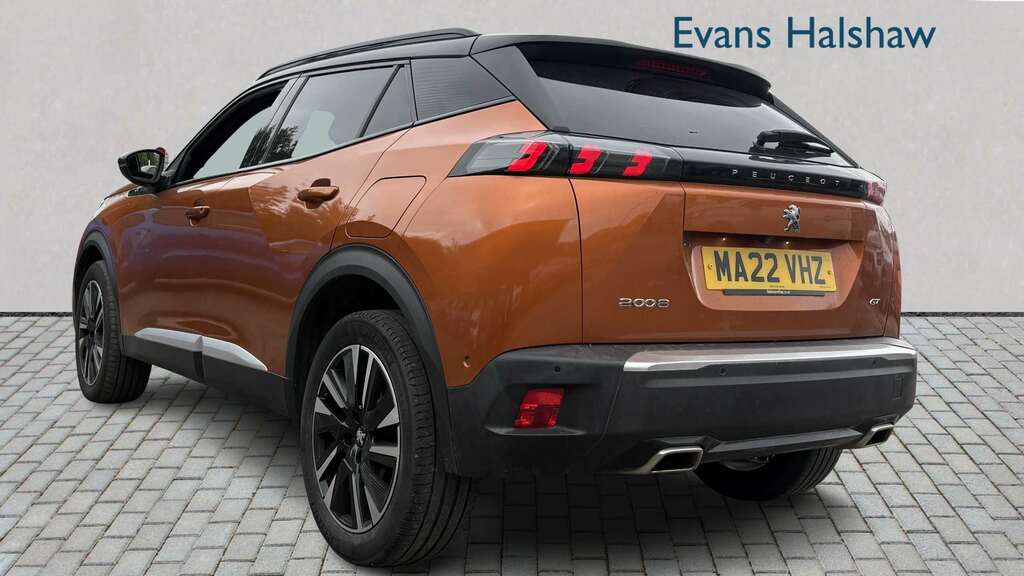 Peugeot 2008 1.2 Puretech 130 Gt Premium Eat8 2022 Orange #5