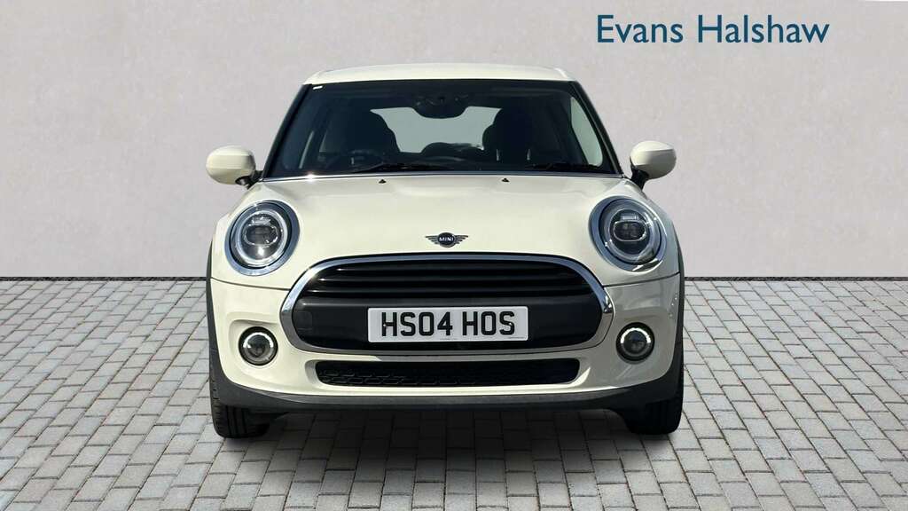 Mini Hatch 1.5 One Classic II Comfortnav Pack 202 White