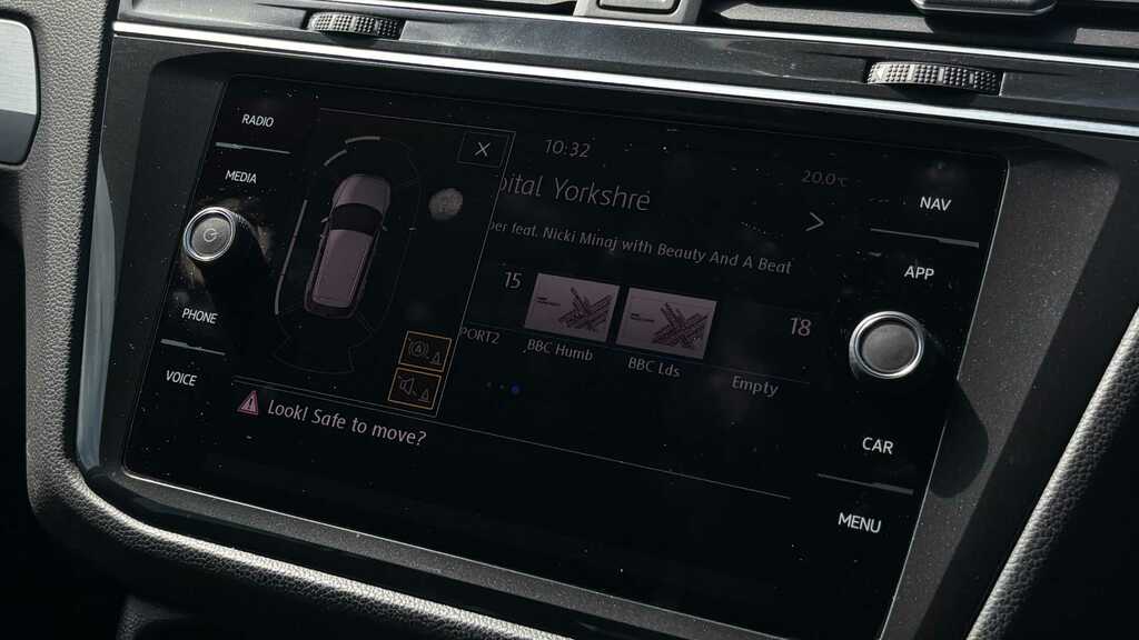 Volkswagen Tiguan R-line Tech White #11
