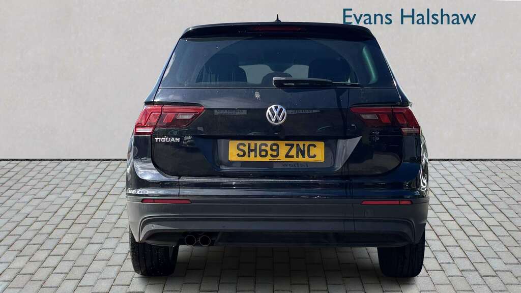 Volkswagen Tiguan R-line Tech White #5