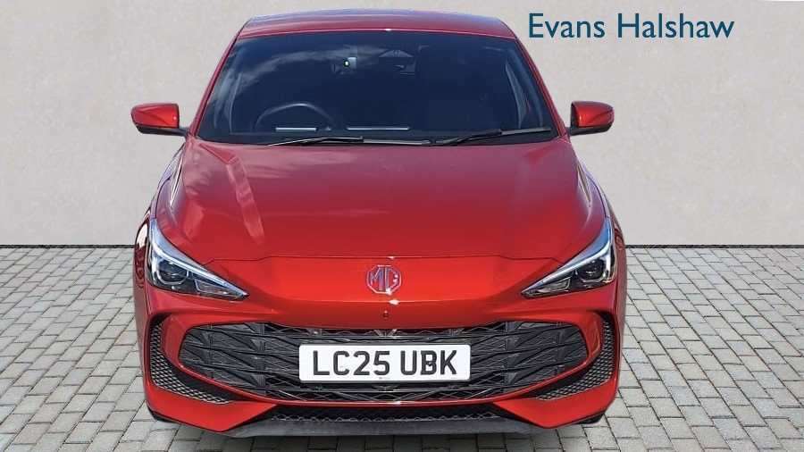 MG MG3 1.5 Hybrid Trophy 2025 Red #3