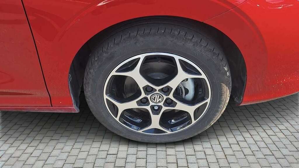 MG MG3 1.5 Hybrid Trophy 2025 Red #5