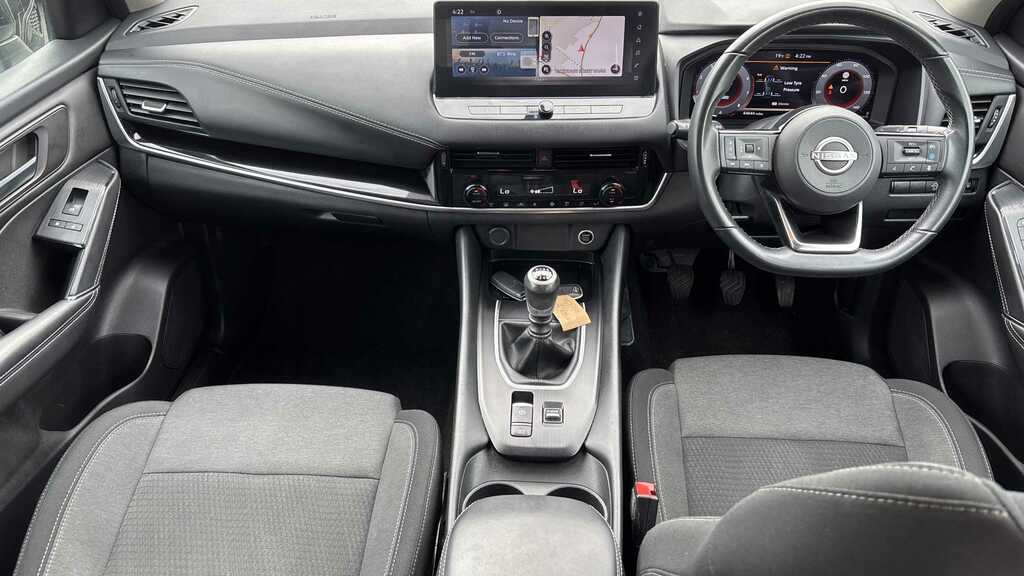 Nissan Qashqai 1.3 Dig-t Mh N-connecta 2023 Black #6