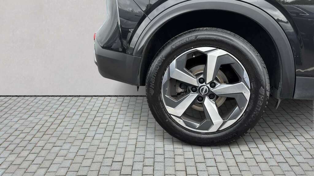 Nissan Qashqai 1.3 Dig-t Mh N-connecta 2023 Black #5