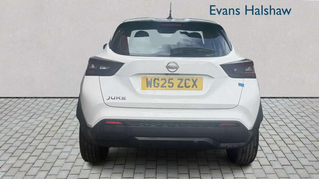 Nissan Juke 1.0 Dig-t Acenta Premium 2025 WG25ZCX White #4