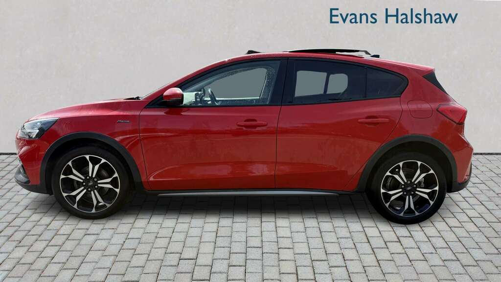 Ford Focus 1.0 Ecoboost 125 Active X Edition 2021 Red #3