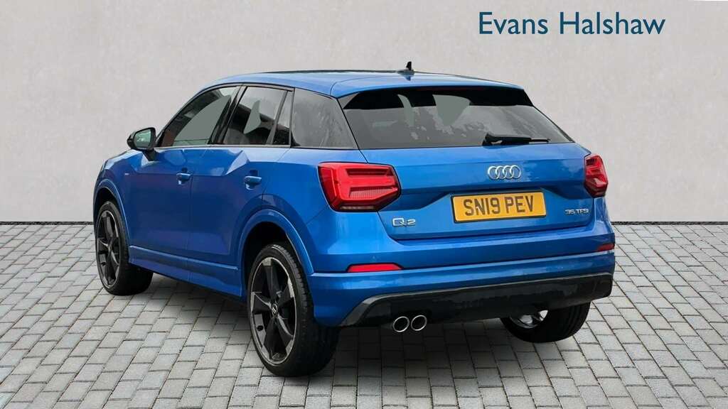 Audi Q2 35 Tfsi Black Edition 2019 SN19PEV Blue