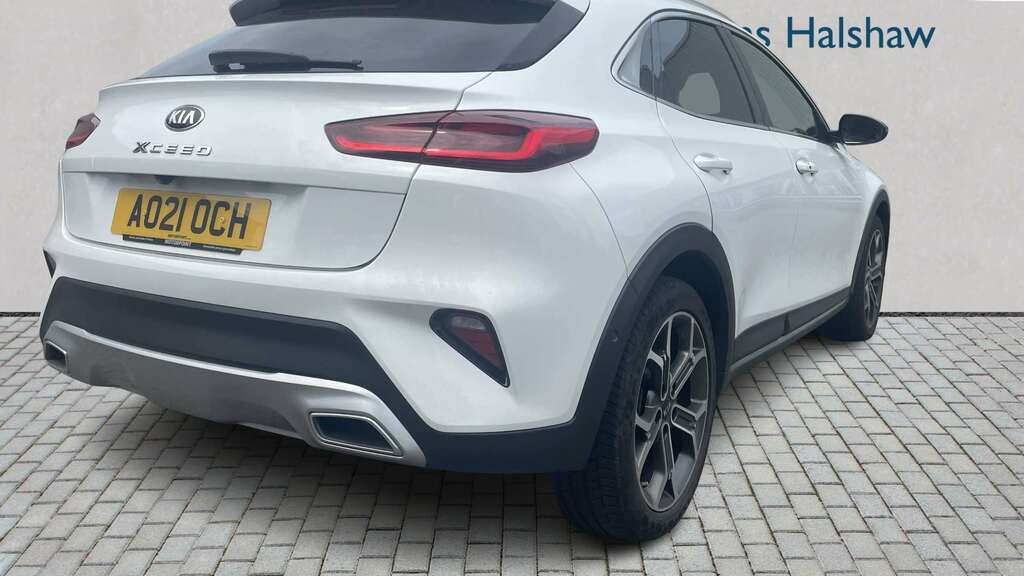 Kia Xceed 1.5T Gdi Isg 4 Dct 2021 White #6