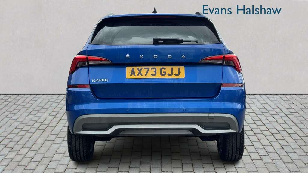 Skoda Kamiq 1.0 Tsi 110 Se Drive Dsg 2023 Blue #5