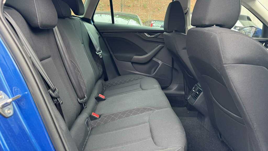 Skoda Kamiq 1.0 Tsi 95 Se Blue #9