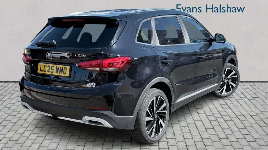 MG ZS 1.5 Hybrid Trophy 2025 Black #4