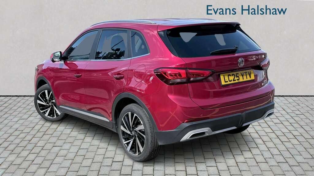 MG ZS 1.5 Hybrid Trophy 2025 Red